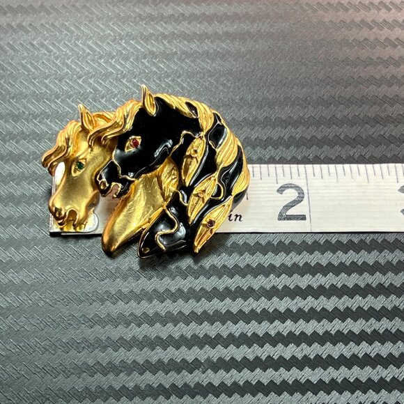 Vintage Gold Tone & Black Enamel Horse Head Brooch Pin Rhinestone Eyes Mane - Picture 10 of 10